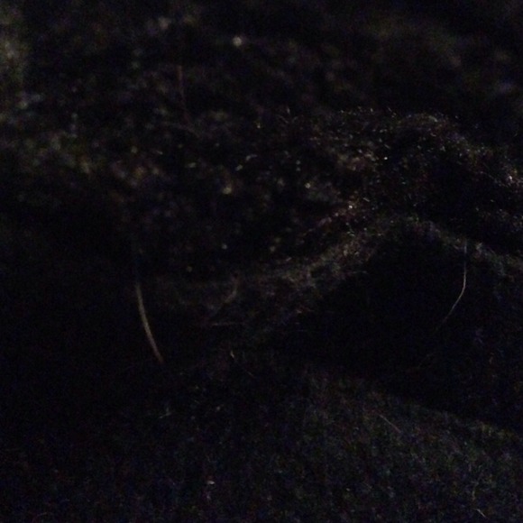 Profile Picture of S Brailer (@slr90) on Poshmark