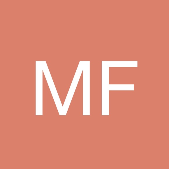 Profile Picture of Madison Fiebernitz (@mfiebernitz) on Poshmark