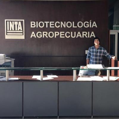 Profile Picture of Carlos Flores Olivar (@cfloresolivares) on Twitter