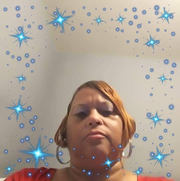 Profile Picture of Sylvia Clay (@sylvia_clay) on Poshmark