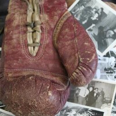 Profile Picture of Brandi Pugh (@@WhoAYFF) on Twitter