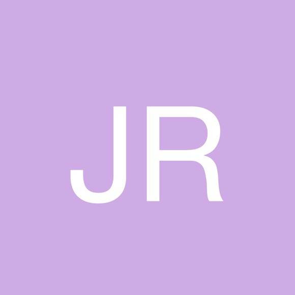 Profile Picture of Jamie Roberts (@jamieroberts987) on Poshmark