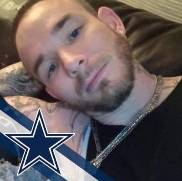 Profile Picture of Kevin Cahill (@neutronboi817) on Poshmark