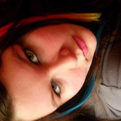 Profile Picture of Jessica Aaron Toler (@J3SziToL3r4EVER) on Twitter