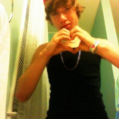 Profile Picture of Dylan Moffitt (@Dylan_swagga) on Twitter