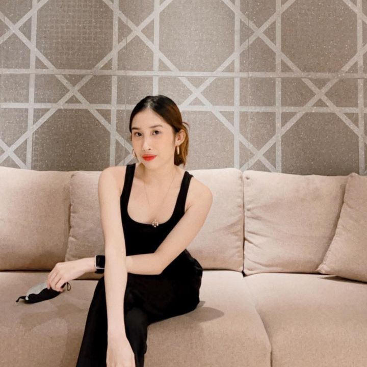 Profile Picture of Simone Ledesma (@sunnysimspace) on Tiktok
