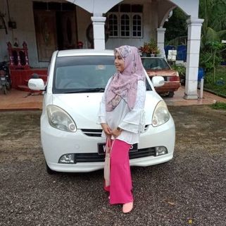 Profile Picture of Bibi Hakim (@bibi.hakim) on Facebook