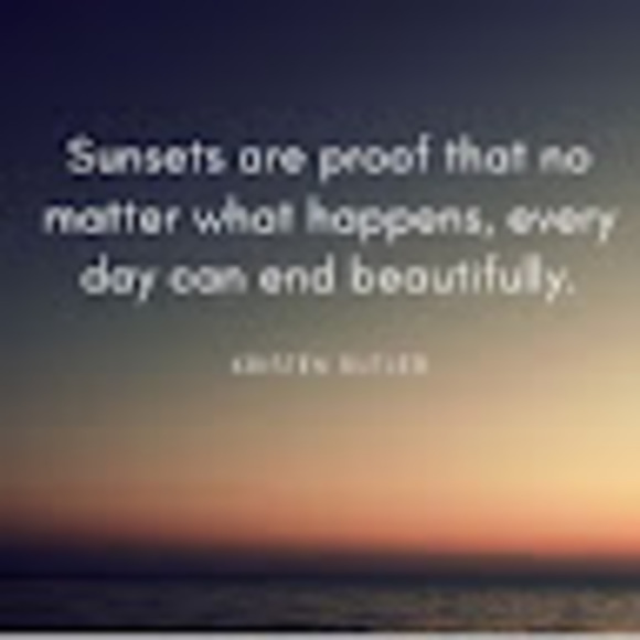 Profile Picture of Athena Rose (@elnina8878) on Poshmark