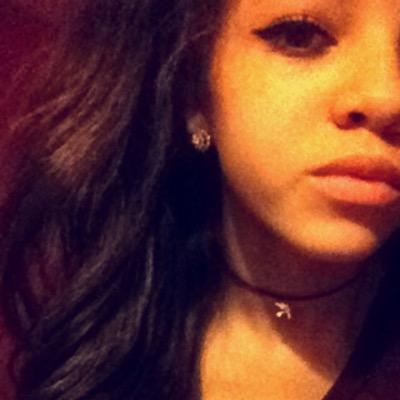 Profile Picture of Emma Touray (@Emma_BrunoMars) on Twitter