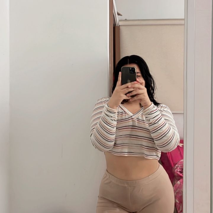 Profile Picture of g᥆́mᥱᤁ🦦 (@melaniep.02) on Tiktok