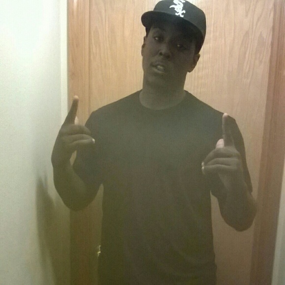 Profile Picture of Gregory Gant (@gregbedabess) on Poshmark