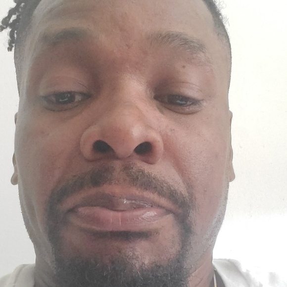 Profile Picture of Christopher Becton (@rockco678) on Poshmark