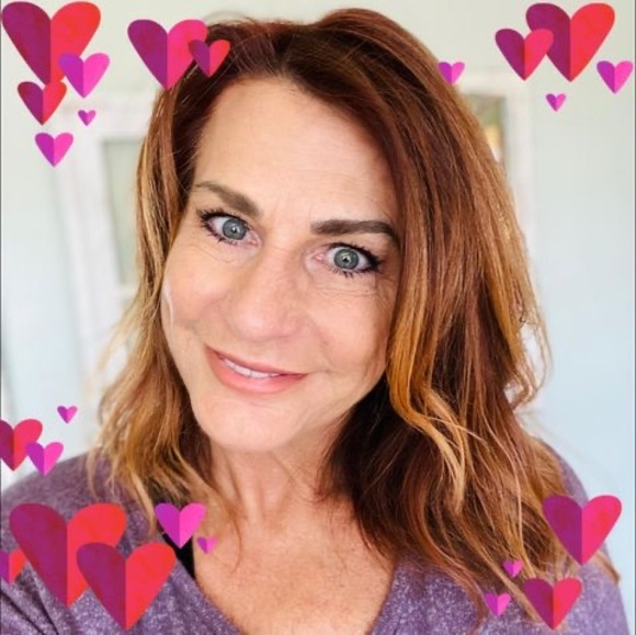 Profile Picture of Teresa Pearson (@ttskipnycang) on Poshmark