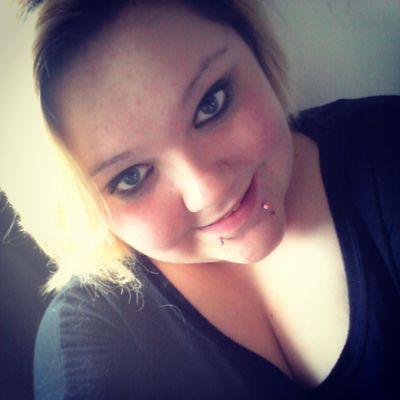 Profile Picture of Rake Maxwell (@Hope_maxwell) on Twitter