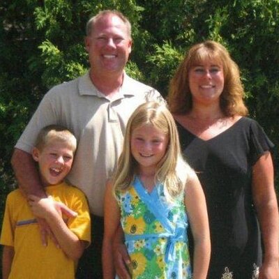 Profile Picture of Bob Herold (@expend148) on Twitter