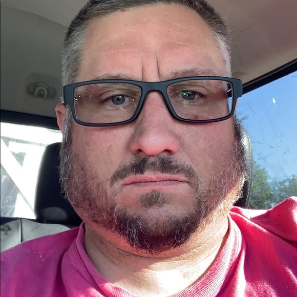 Profile Picture of Chad Nall (@cnall00) on Poshmark
