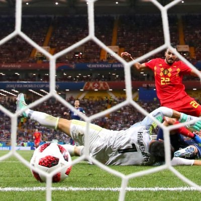 Profile Picture of Nicolas Decoster (@NickBibichoc) on Twitter