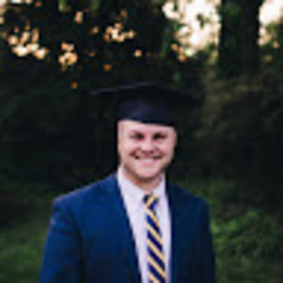 Profile Picture of Andrew Hartsell (@andrew_hartsell) on Poshmark