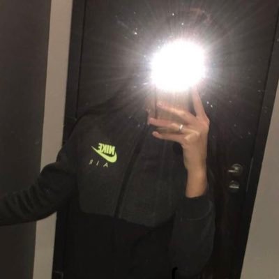 Profile Picture of Isabelle Lopez 👑 (@isabellelopez_) on Twitter