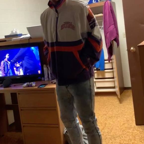 Profile Picture of Trevor Lunkwitz (@trevordlunkwitz) on Poshmark