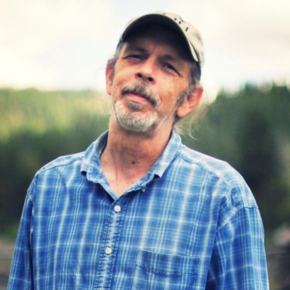 Profile Picture of Dave Martin (@ddddddde) on Poshmark