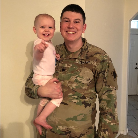 Profile Picture of Andrew Metcalf (@andrewmetcalf) on Poshmark