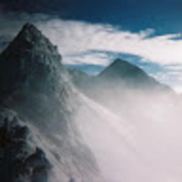 Profile Picture of Josh Kalenuik (@joshkalenuik) on Poshmark