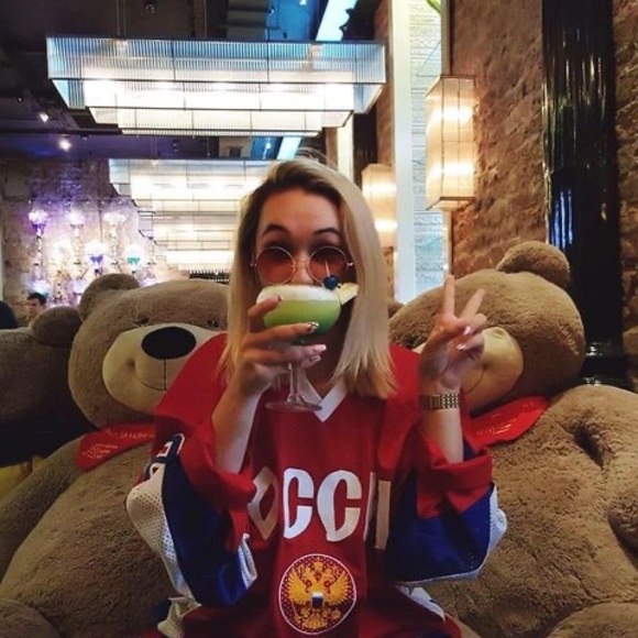 Profile Picture of Emily Kirpichnikov (@ekirpichnikov) on Poshmark