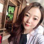 Profile Picture of 진희 (@olivia__jin) on Instagram