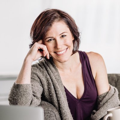 Profile Picture of Rachel Scott (@RachelScottYoga) on Twitter