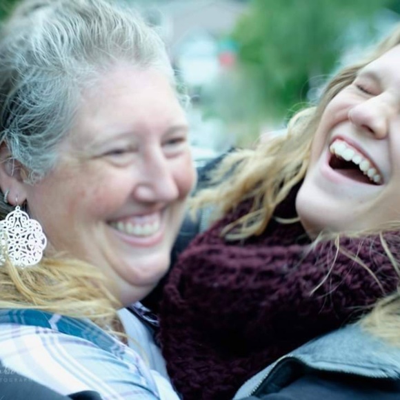 Profile Picture of Jolene Holmes (@auntiejojo5656) on Poshmark