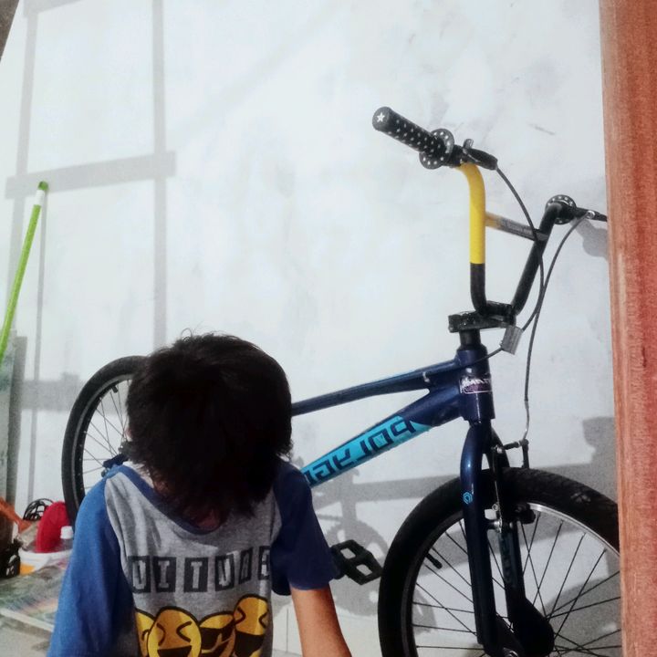 Profile Picture of David Ghazalii (@david.ghazalii) on Tiktok