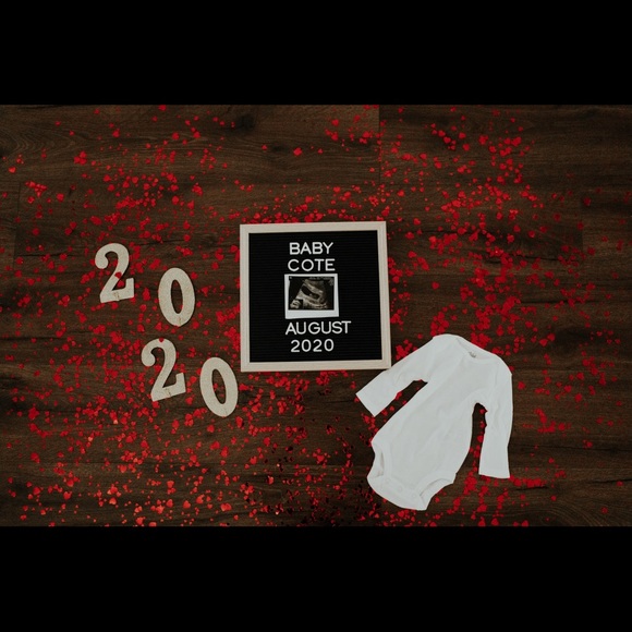 Profile Picture of Alex Cote (@axm1996) on Poshmark