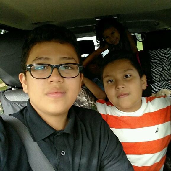 Profile Picture of Johan Coello cano (@johan04) on Poshmark