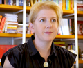 Profile Picture of Clare Mackintoshon Wikipedia