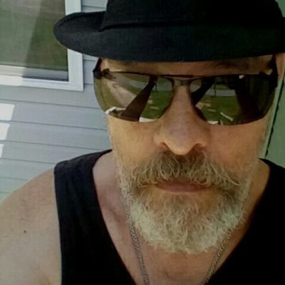 Profile Picture of Chris Lewis-Ewell 👊🏽 🌊 ♿ 🖤 (@RoxDad) on Twitter
