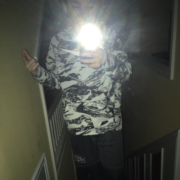 Profile Picture of Isaac Van (@isaac_van) on Poshmark