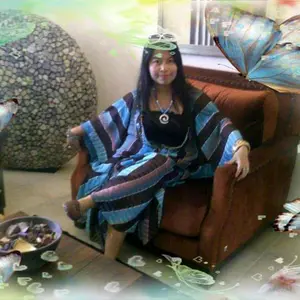 Profile Picture of QueenDiosa (@fortune_teller_queen) on Tiktok