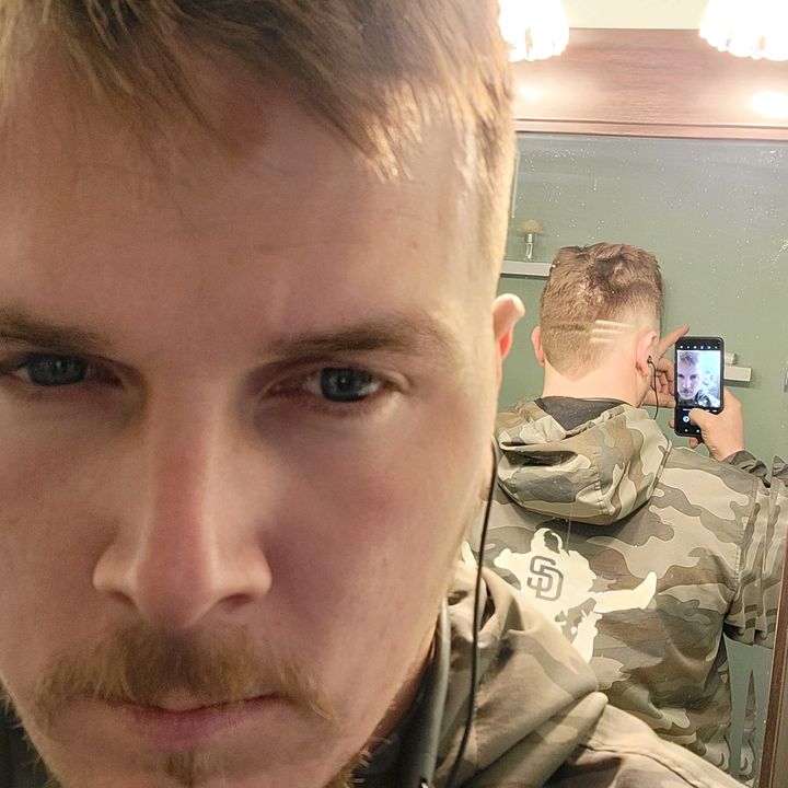 Profile Picture of Travis Seal (@travis.seal) on Tiktok