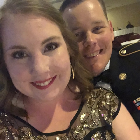 Profile Picture of Lillian Noel (@lucybell492) on Poshmark