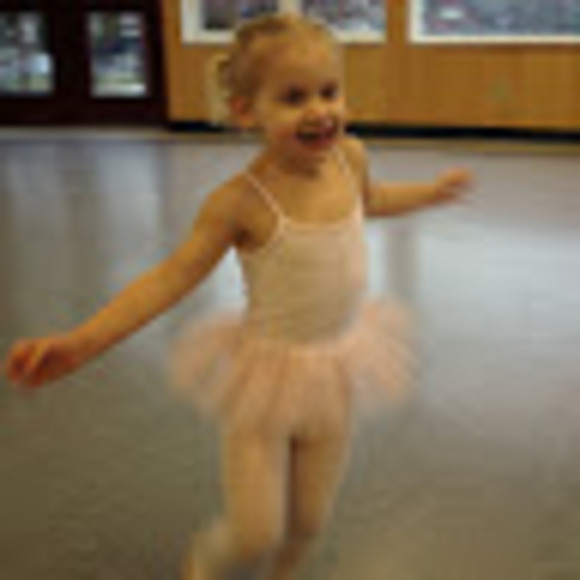 Profile Picture of Jolene Ryall (@jojodevcic) on Poshmark