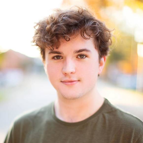 Profile Picture of Preston Coleman iv (@jamespc112998) on Poshmark