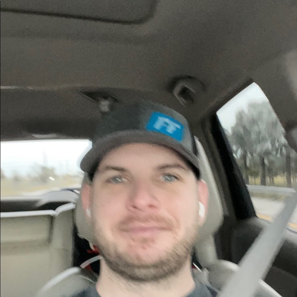 Profile Picture of Daniel Falk (@danielfalk) on Poshmark