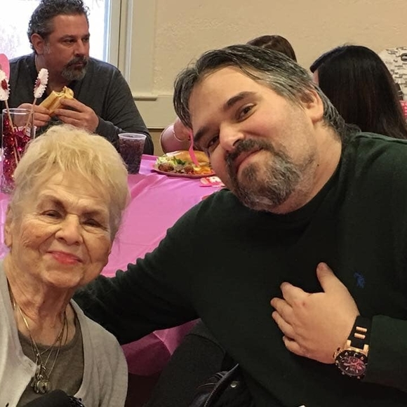 Profile Picture of Steven Harad (@stvboy) on Poshmark