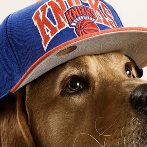 Profile Picture of Perry P (@burberryperrry) on Poshmark