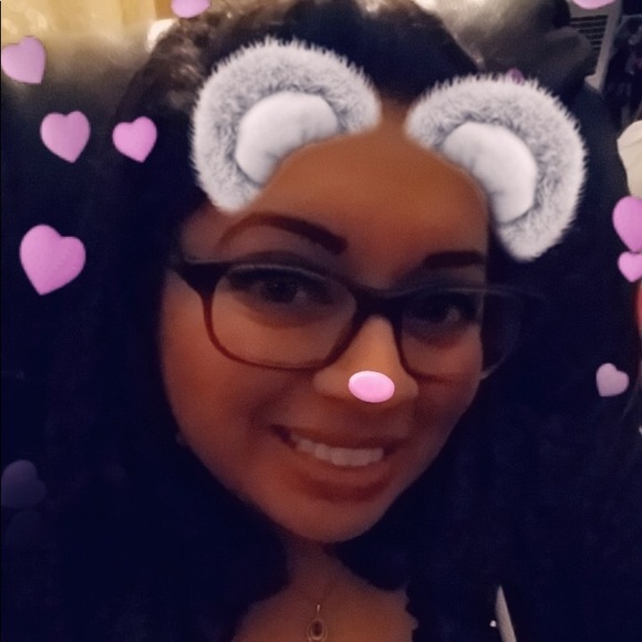 Profile Picture of Sandra Tarango (@wooley85) on Poshmark