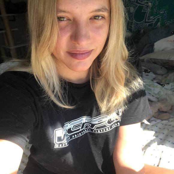 Profile Picture of Haley Schildgen (@italiagirl411) on Poshmark