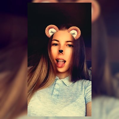 Profile Picture of Ellie-Louise Hutton (@EllieLouiseHut1) on Twitter