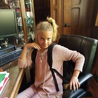 Cali Mitchell - Facebook Profile Picture of Cali Mitchell (@cali.mitchell.18) on Facebook