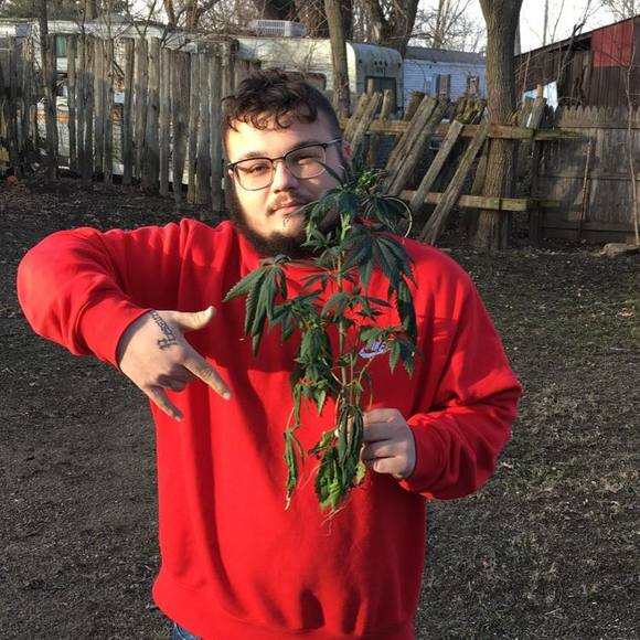 Profile Picture of Lucas Graham (@lucaslevigraham) on Poshmark